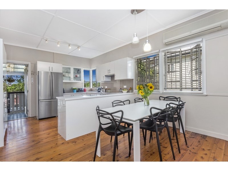 31 Maple Street, Wavell Heights QLD 4012