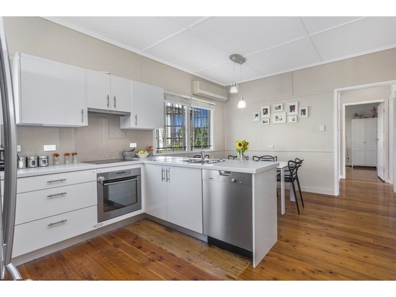 31 Maple Street, Wavell Heights QLD 4012