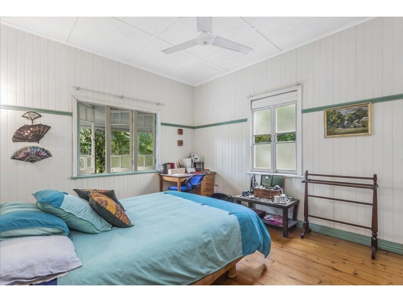 19 Adele Street, Kedron QLD 4031