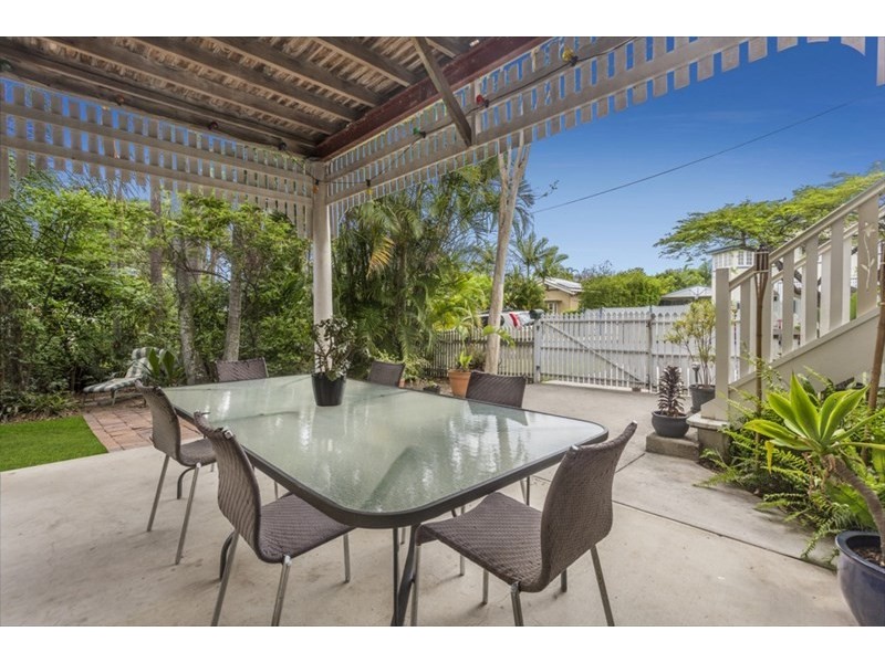 19 Adele Street, Kedron QLD 4031