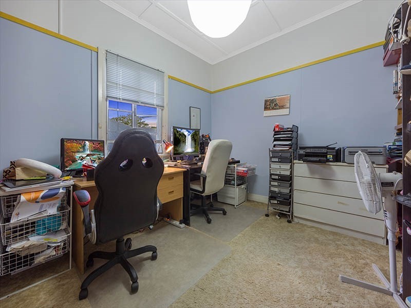 35 Bega Street, Grange QLD 4051