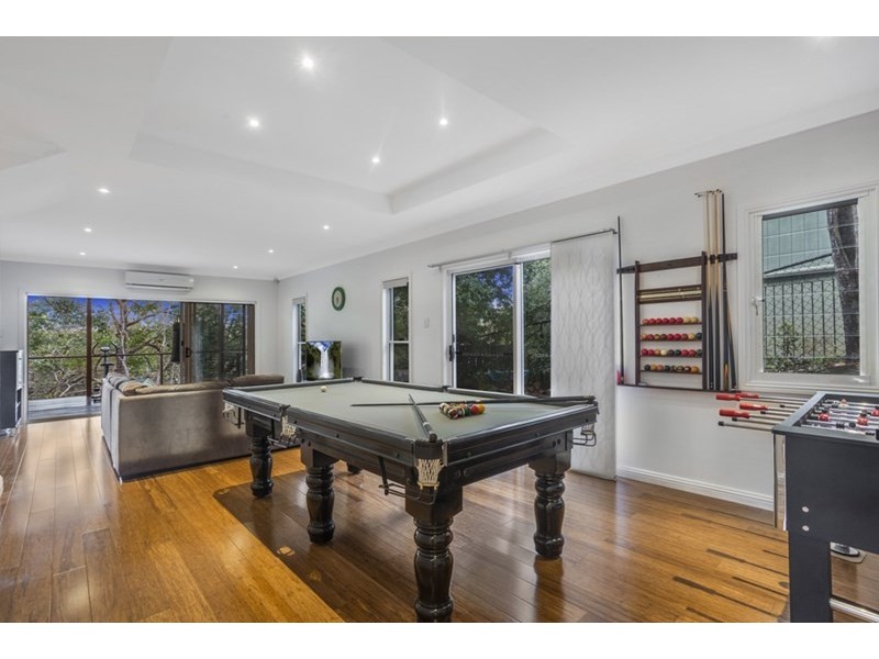 16 Greenway Street, Grange QLD 4051