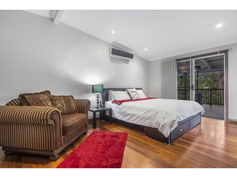 16 Greenway Street, Grange QLD 4051