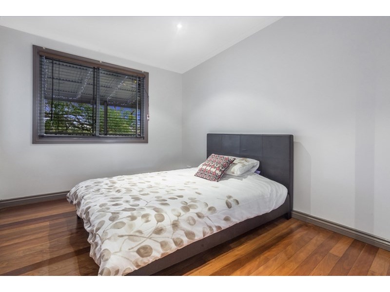 16 Greenway Street, Grange QLD 4051