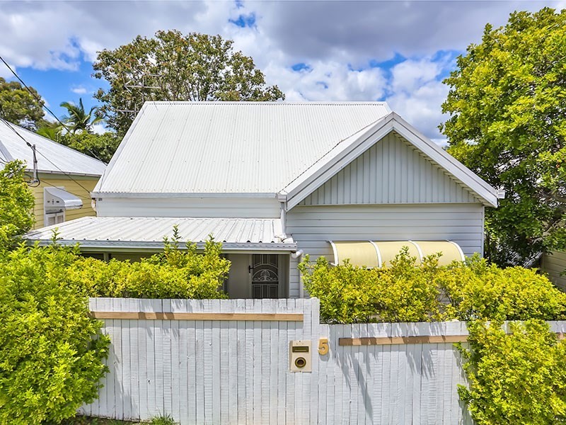 5 Broadway Street, Red Hill QLD 4059