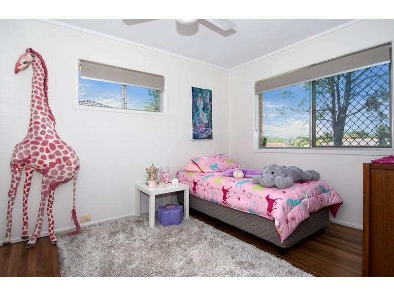 8 Gilmour Street, Chermside West QLD 4032