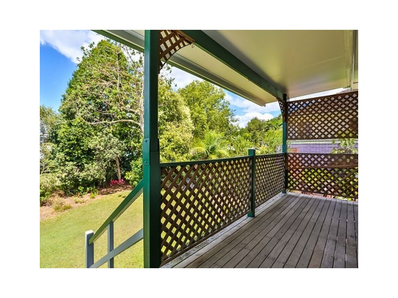 4 Handcroft Street, Wavell Heights QLD 4012