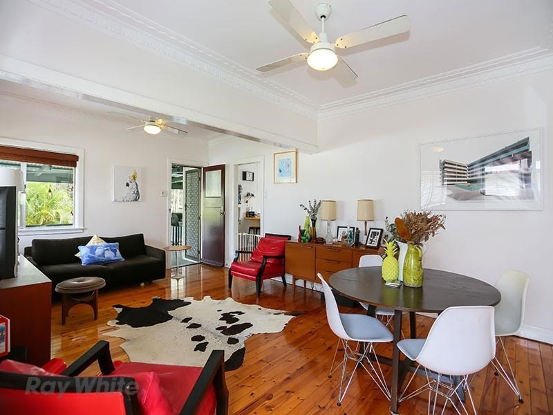 54 Finsbury Street, Newmarket QLD 4051