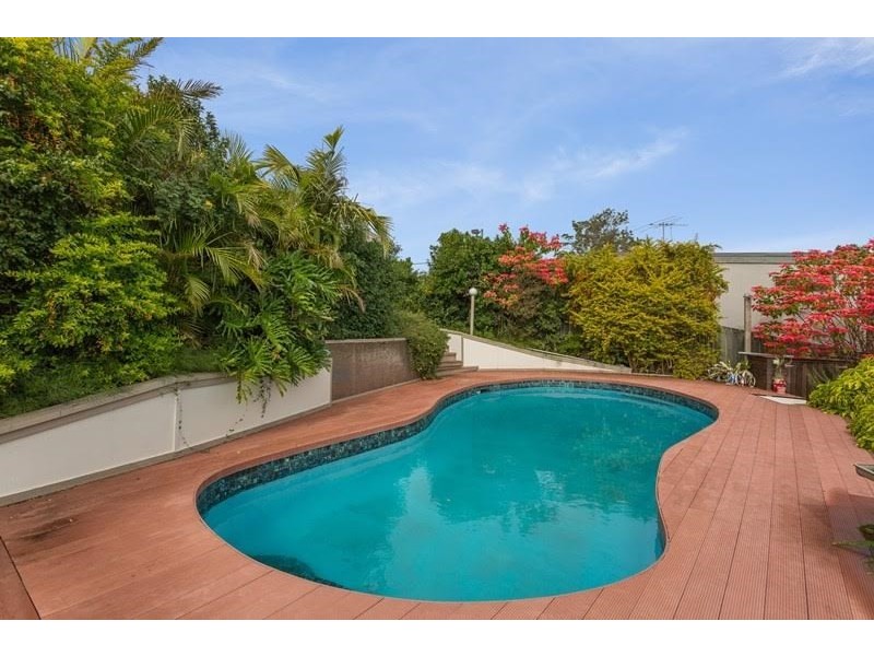 65 Lansdowne Street, Newmarket QLD 4051