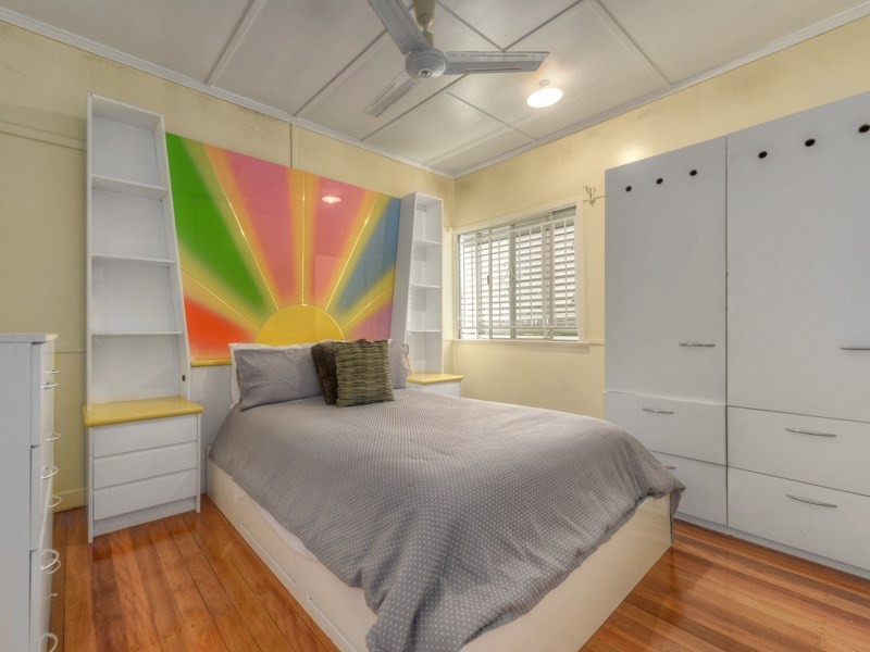 30 Maple Street, Wavell Heights QLD 4012