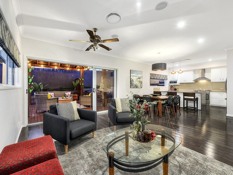 92 Eighth Avenue, Grange QLD 4051