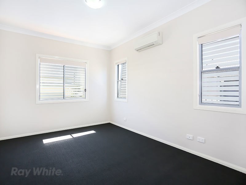 2/9 Bradley Avenue, Kedron QLD 4031