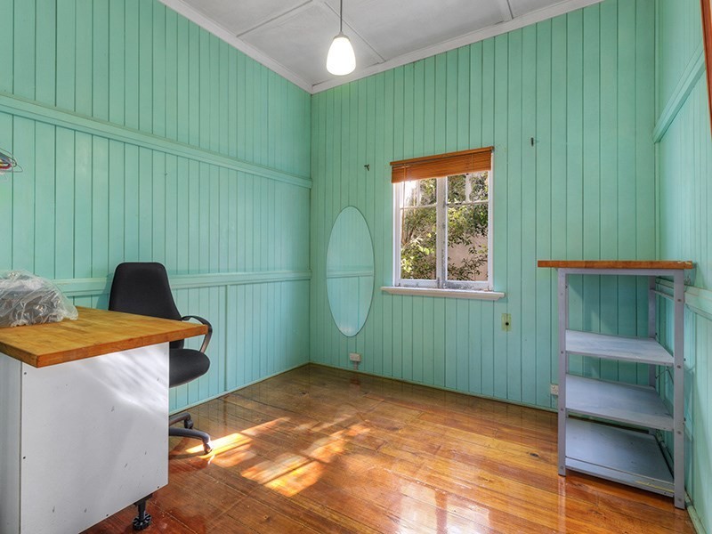 40 Glenfern Avenue, Kedron QLD 4031