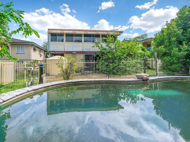 25 Gertrude Street, Strathpine QLD 4500