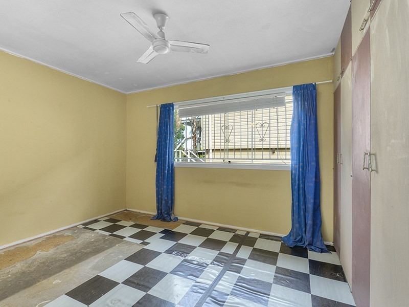 25 Gertrude Street, Strathpine QLD 4500