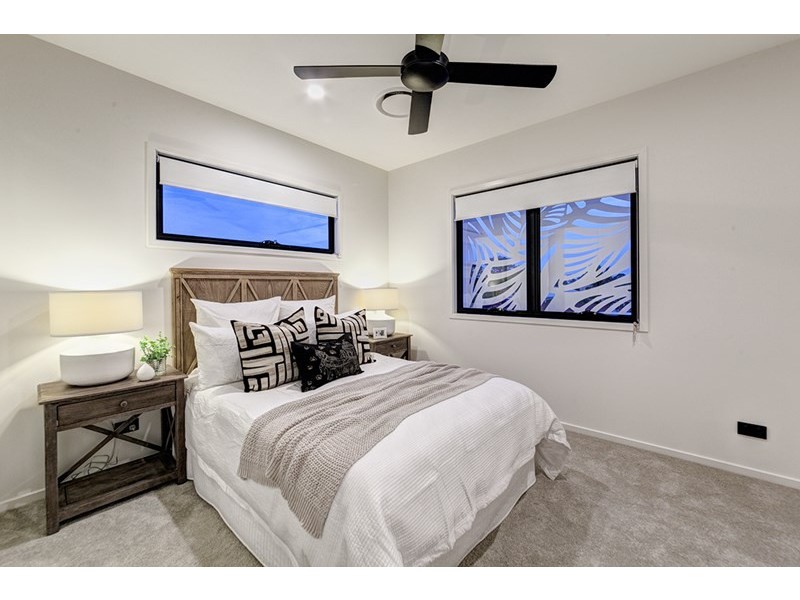 68 Raceview Avenue, Hendra QLD 4011