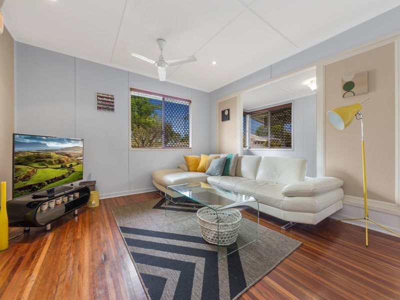 50 Main Avenue, Wavell Heights QLD 4012