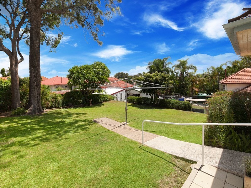 110 Hamilton Road, Wavell Heights QLD 4012