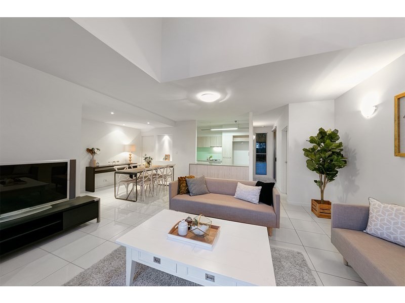 23 Highland Street, Gordon Park QLD 4031