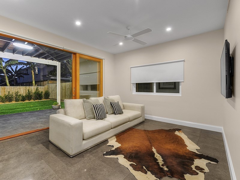 87 Manson Road, Hendra QLD 4011