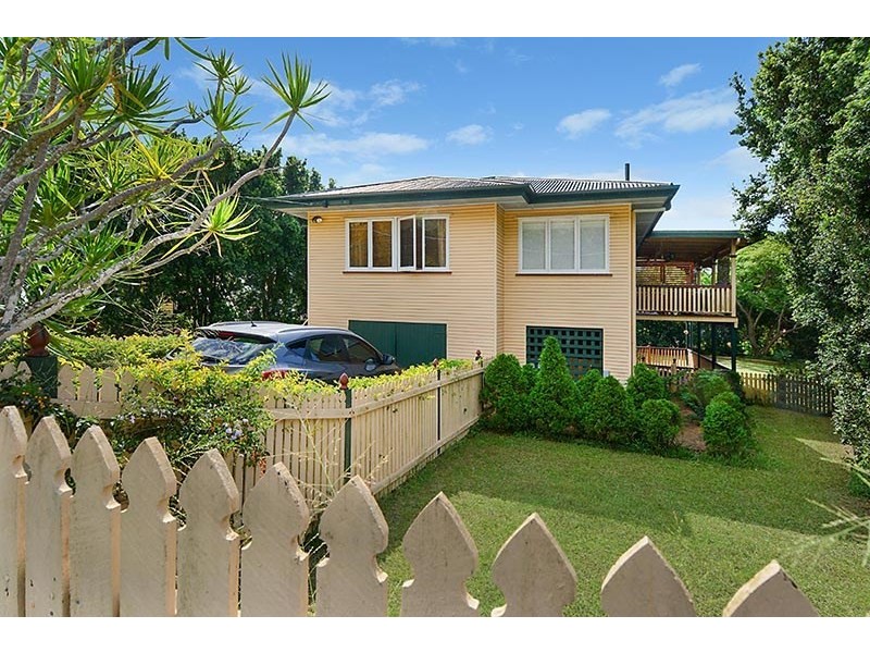 8 Nabiac Street, Kedron QLD 4031