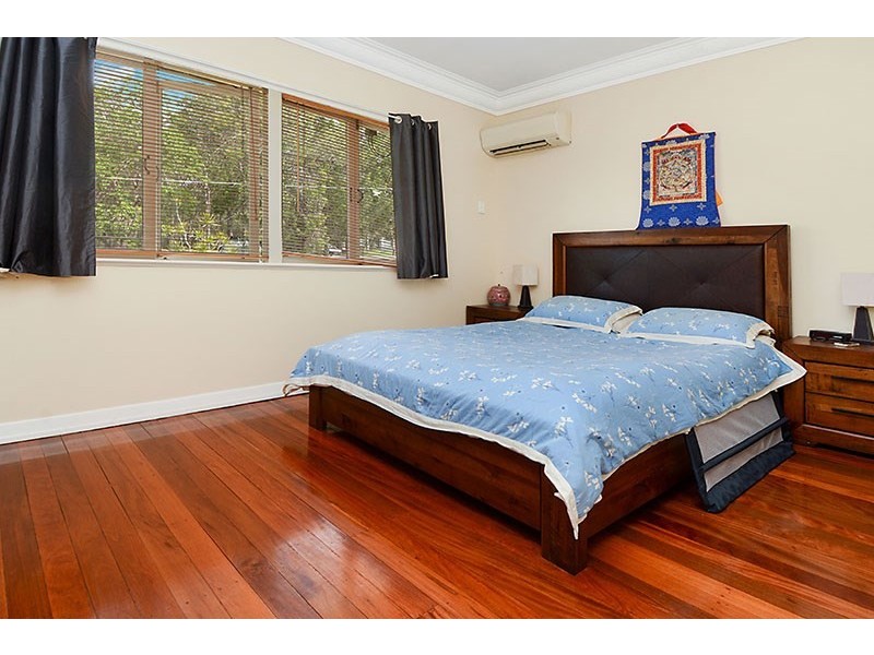 8 Nabiac Street, Kedron QLD 4031