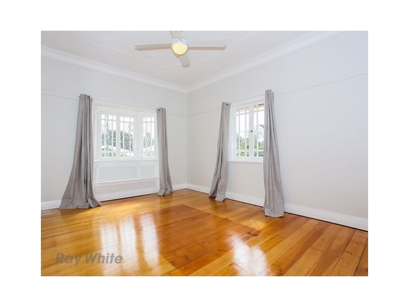 34 Main Avenue, Bardon QLD 4065