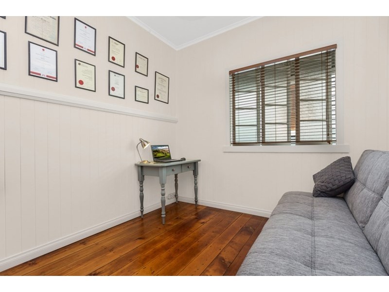 69 Swan Street, Gordon Park QLD 4031