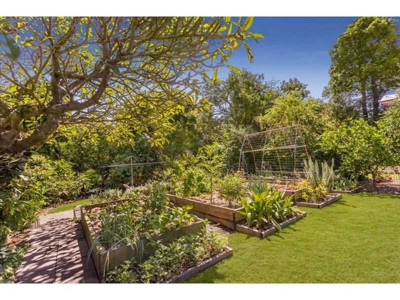 69 Swan Street, Gordon Park QLD 4031