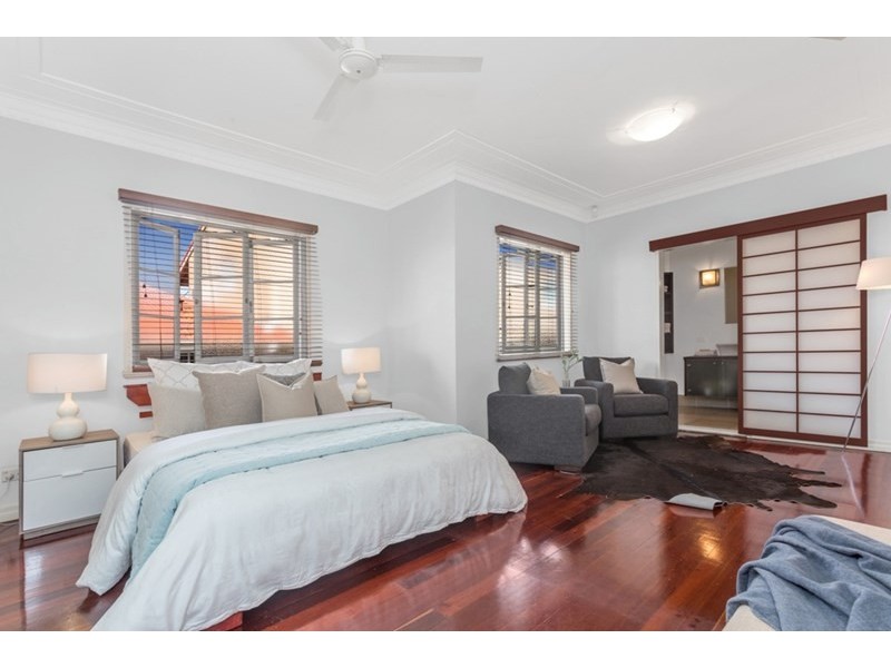 164 Shaw Road, Wavell Heights QLD 4012