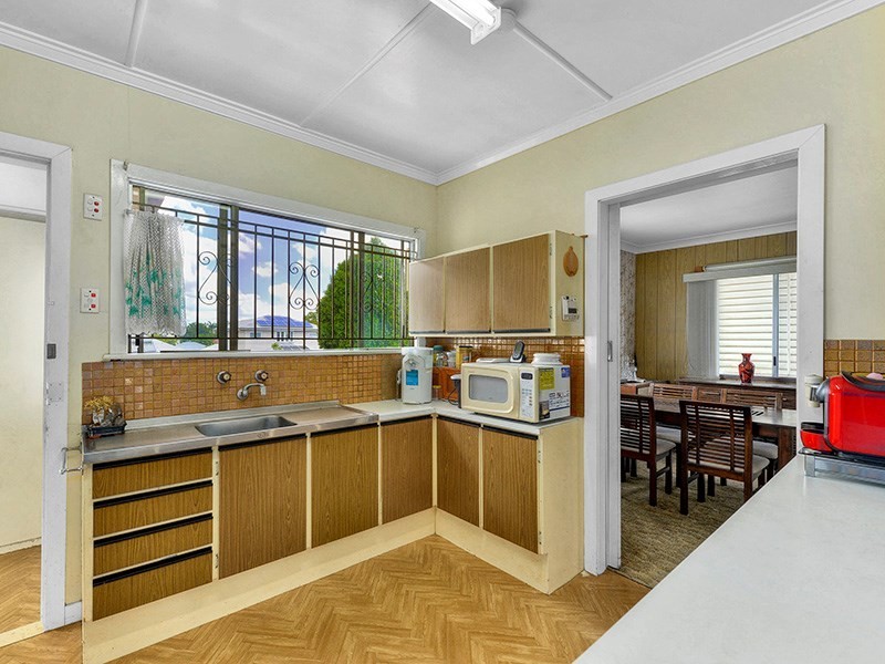 52 EDITH Street, Alderley QLD 4051