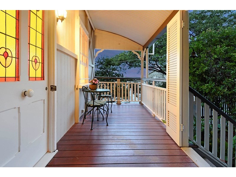 21 Seventh Avenue, Windsor QLD 4030