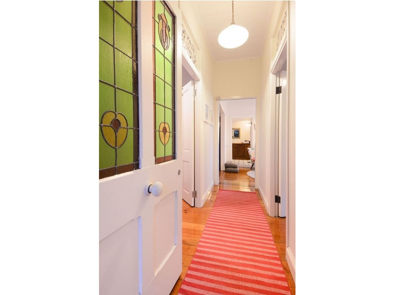 21 Seventh Avenue, Windsor QLD 4030