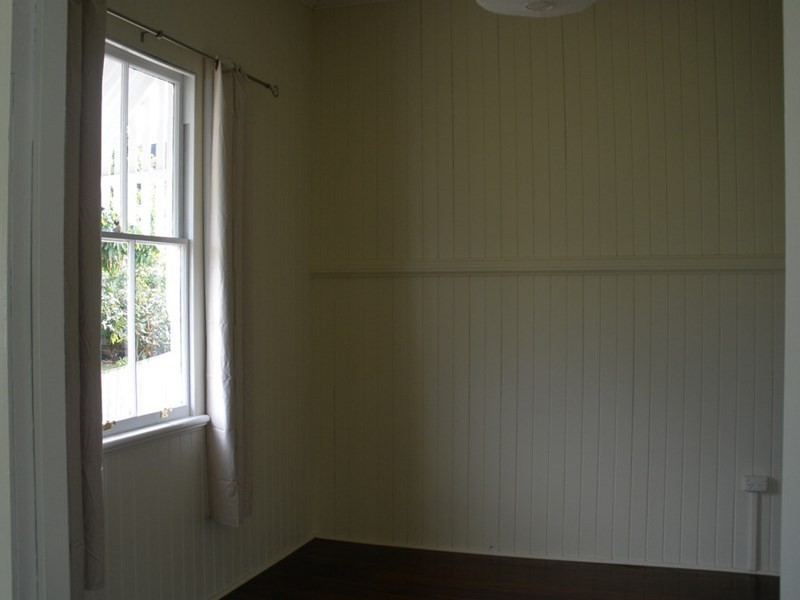 37 Leiper Street, Stafford QLD 4053