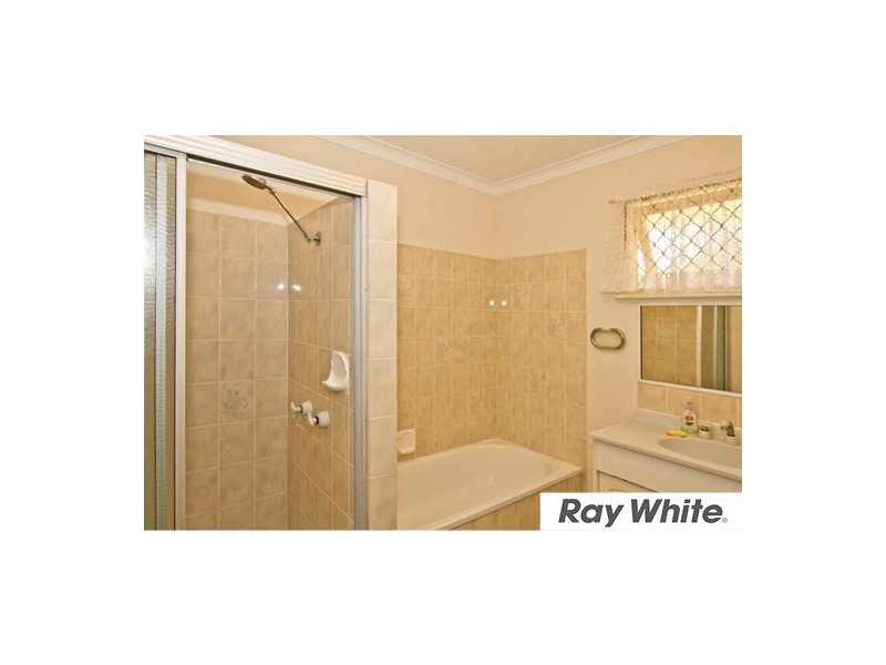 35 Jarvis Street, Stafford Heights QLD 4053