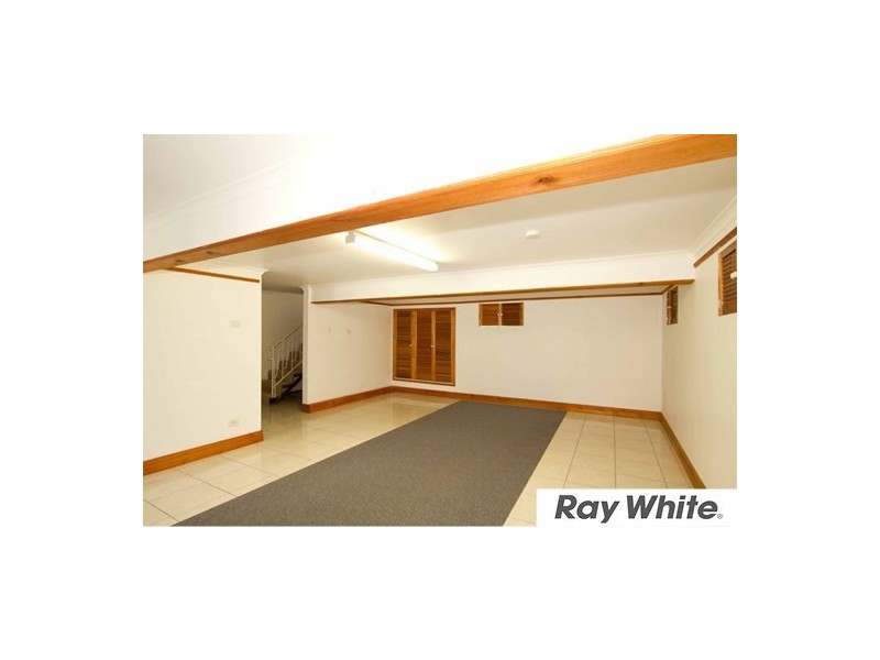 35 Jarvis Street, Stafford Heights QLD 4053