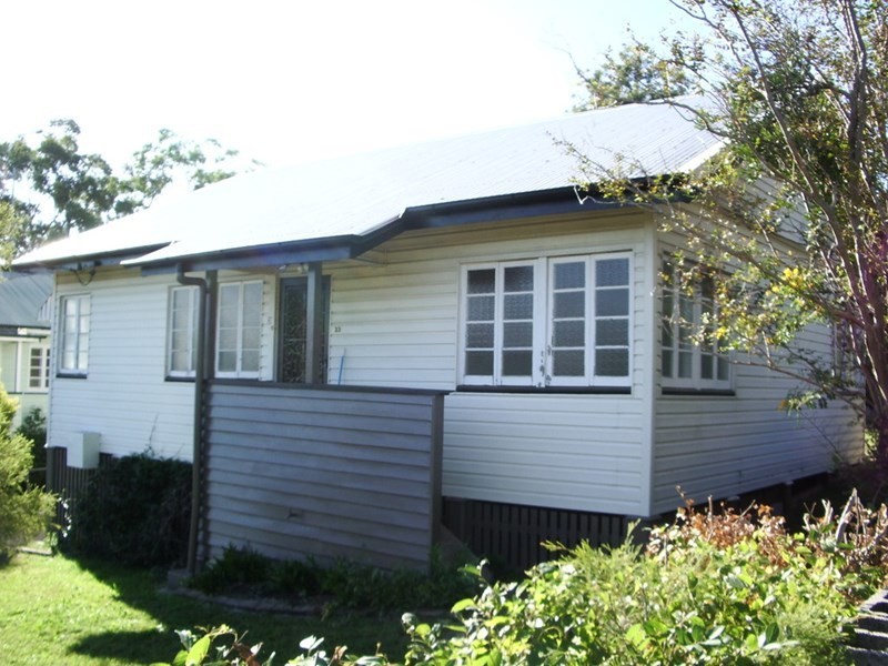 33 Wayland Street, Stafford QLD 4053