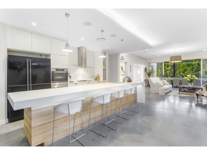 31 Crown Street, Bardon QLD 4065