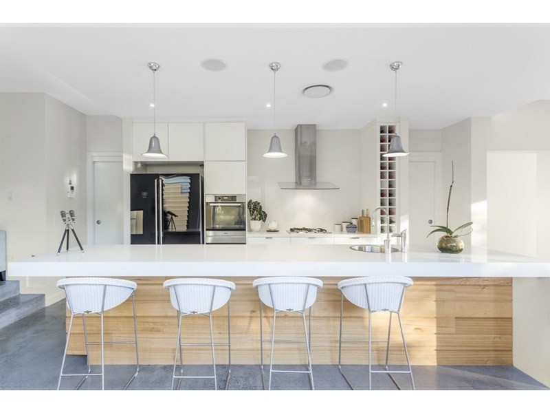 31 Crown Street, Bardon QLD 4065