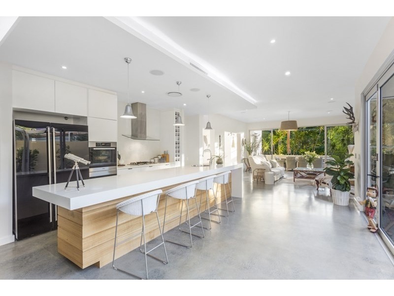 31 Crown Street, Bardon QLD 4065