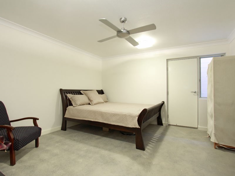 31 Crown Street, Bardon QLD 4065