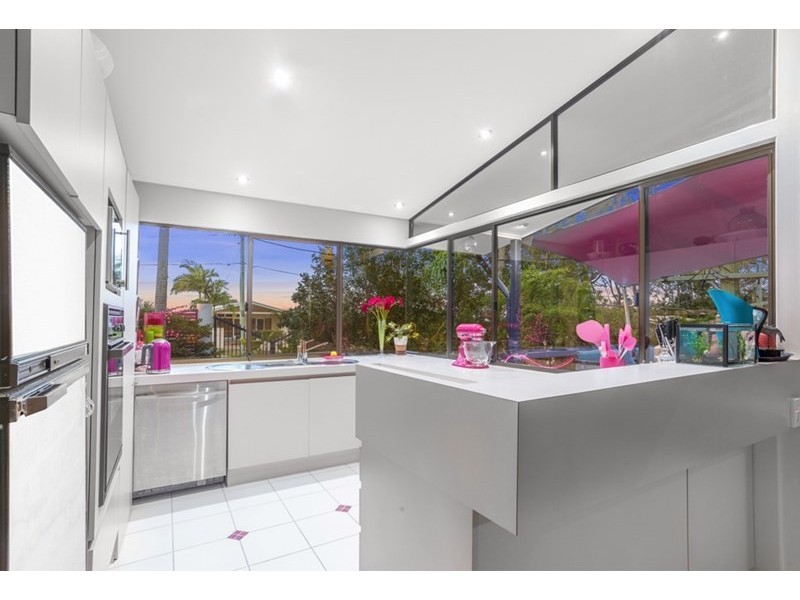 2 Kankool Street, Stafford QLD 4053