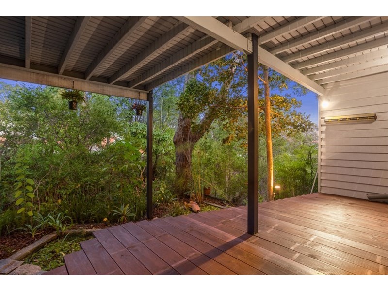 2 Kankool Street, Stafford QLD 4053