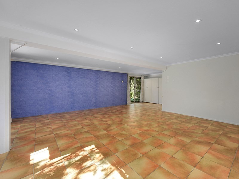 23 Heilbromm Street, Stafford Heights QLD 4053