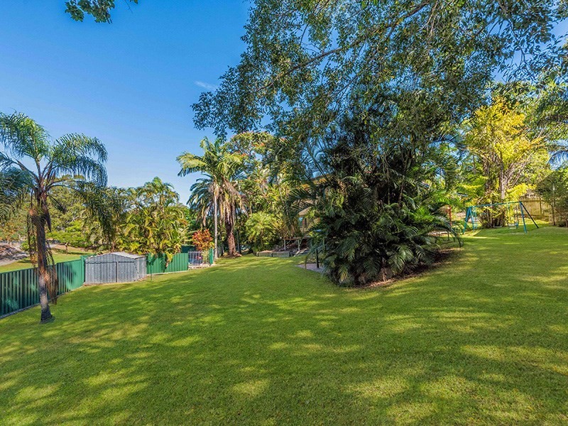 23 Heilbromm Street, Stafford Heights QLD 4053