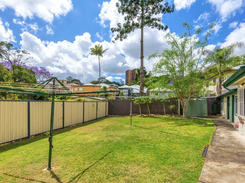 Room 3 1/11 Moy Street, Kelvin Grove QLD 4059