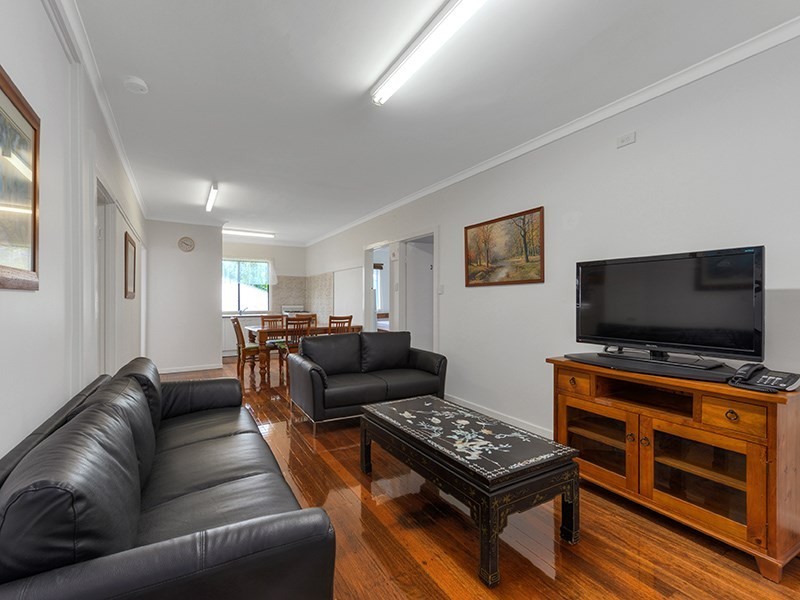 Room 3 1/11 Moy Street, Kelvin Grove QLD 4059