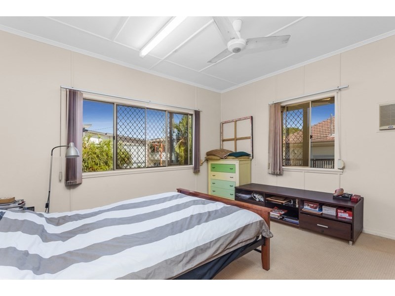 11 Rentoul Street, Gordon Park QLD 4031