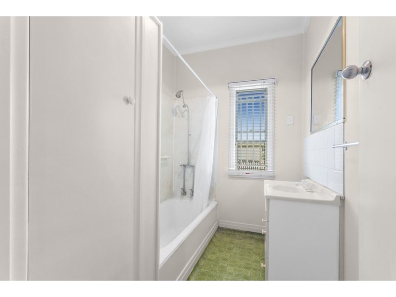 11 Rentoul Street, Gordon Park QLD 4031