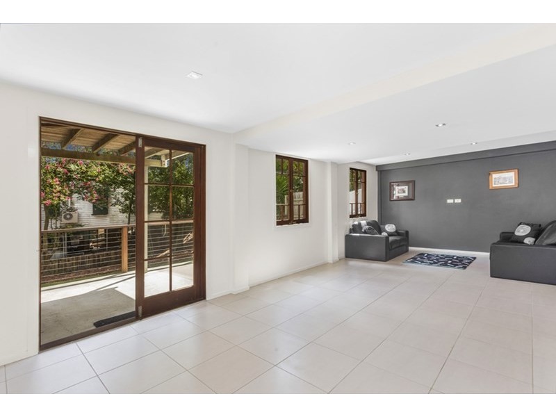 96 Rose Street, Wooloowin QLD 4030